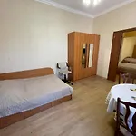13-я станция фонтана дом с бассейном Casa de Férias Odessa
