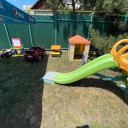 13-я станция фонтана дом с бассейном Holiday home Odesa