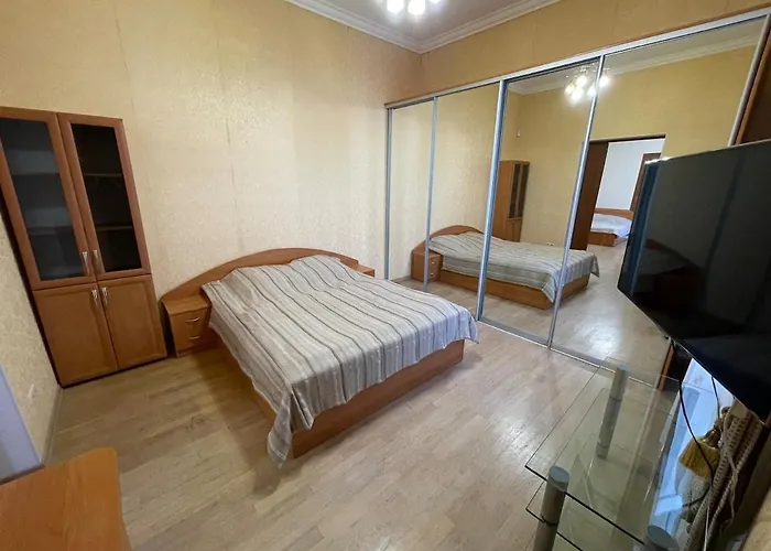 Holiday home 13-я станция фонтана дом с бассейном