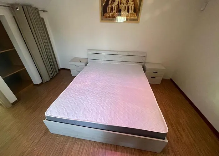 13-я станция фонтана дом с бассейном Odesa