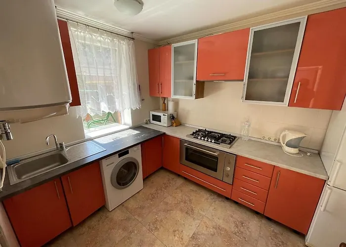 13-я станция фонтана дом с бассейном * Odesa