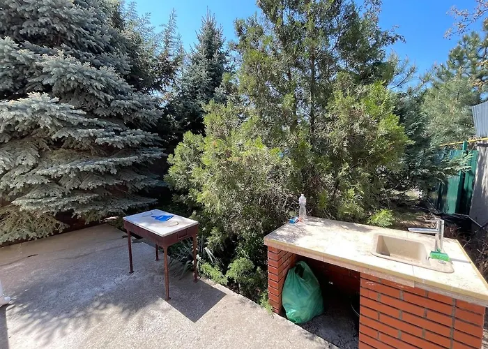 13-я станция фонтана дом с бассейном Ferienhaus Odessa